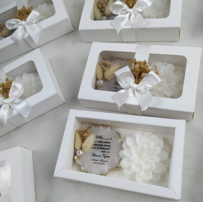 Çiçekli Epoksi Magnet ve Lotus Mum Hediyelik - Görsel 1