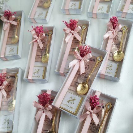 Çikolata, Kaşık ve Kahve Hediyelik