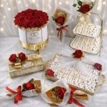 Kutuda Çiçek, Katlı Sunumluk Söz Nişan Çikolatası, Cam Kutu Söz Nişan Çikolatası ve Dekoratif Tepsi Söz Nişan Çikolatası