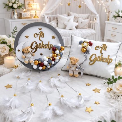 Bebek Kapı Süsü ve Yastık Seti