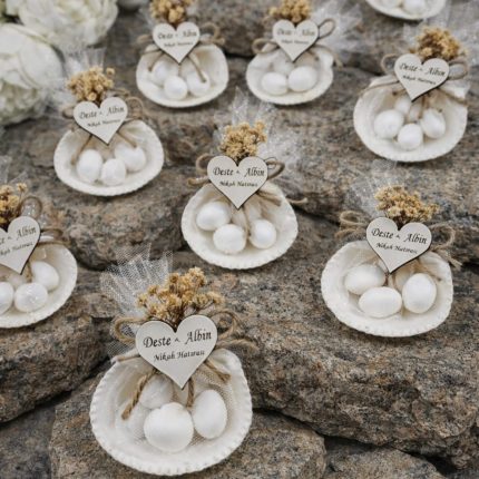 Badem Şekerli Deniz Kabuğu Magnet Hediyelik