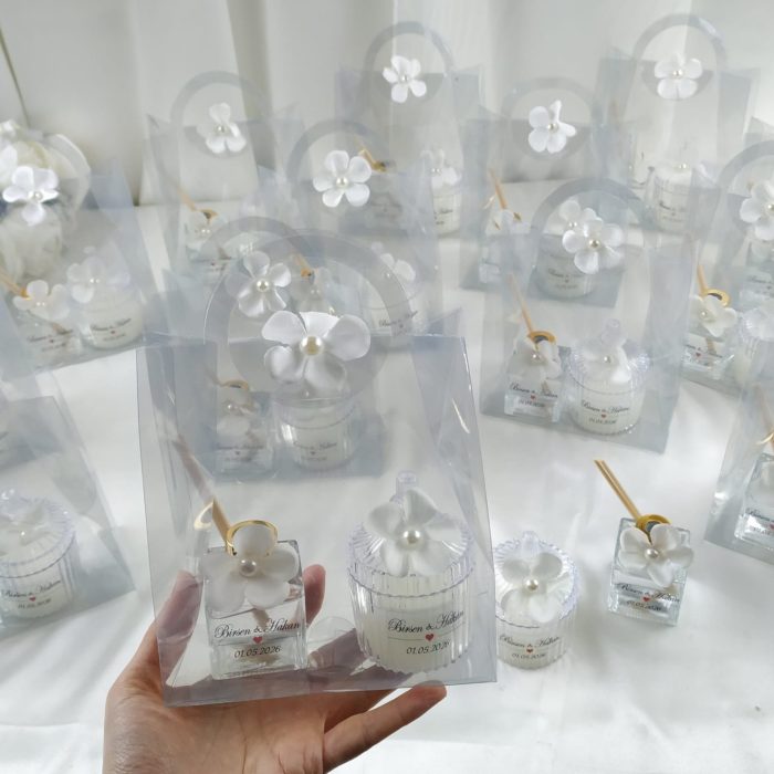 Özel Çantasında Bambu Koku Şişesi ve Mum Hediyelik - Görsel 6