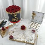 Kutuda Çiçek, Dekoratif Tepsi Söz Nişan Çikolatası ve Karton Kutu Söz Nişan Çikolatası