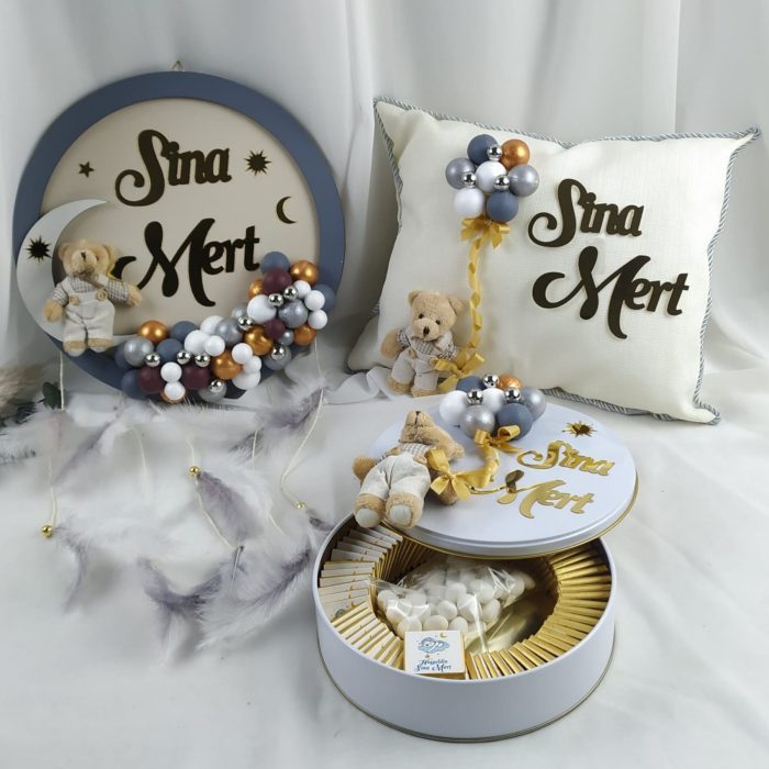 Bebek Kapı Süsü, Yastık ve Çikolata Seti - Görsel 2