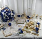 Bambu Tepsi Seti, Buket, Çikolatalar, Dekor Mumlar ve Dekoratif İsimlik