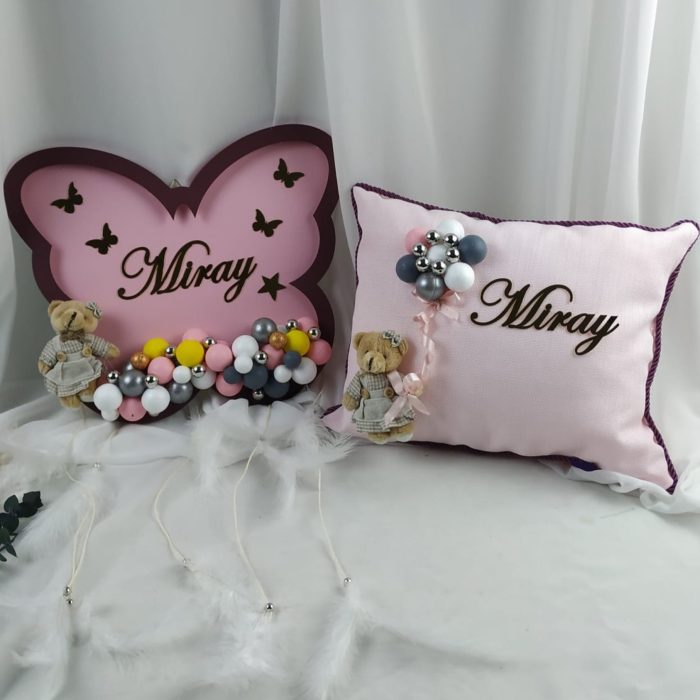 Bebek Kelebek Kapı Süsü ve Yastık Seti - Görsel 1