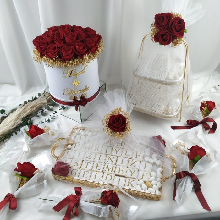 Kutuda Çiçek, Katlı Sunumluk Söz Nişan Çikolatası ve Dekoratif Tepsi Söz Nişan Çikolatası - Görsel 2