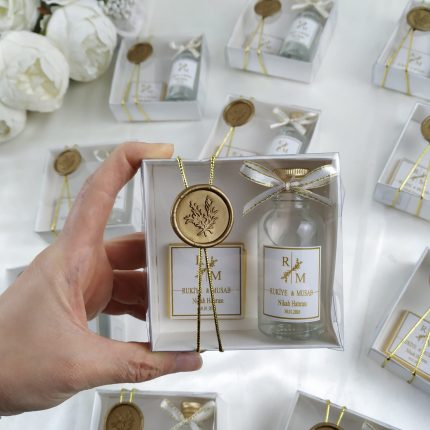 Çikolata ve Kolonya Hediyelik