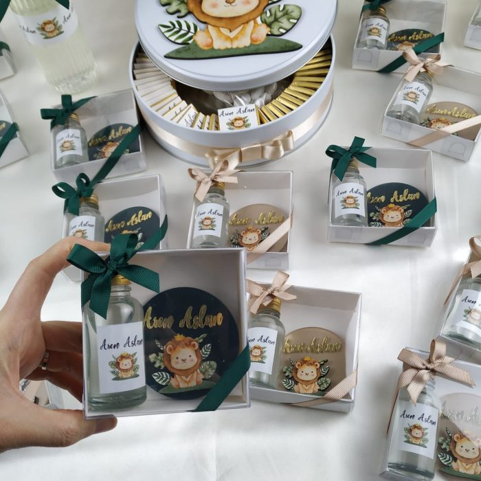 UV Baskılı Figürlü Safari Konsept Aslan Magnet ve Kolonya Hediyelik - Görsel 2