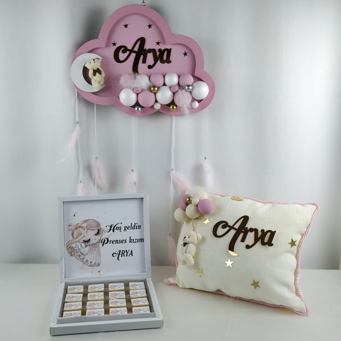 Bebek Bulut Kapı Süsü, Yastık ve Çikolata Seti - Görsel 1