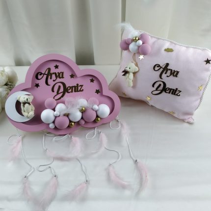 Bebek Bulut Kapı Süsü ve Yastık Seti