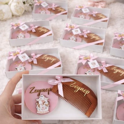 Ahşap Tarak ve UV Baskılı Figürlü Magnet Hediyelik